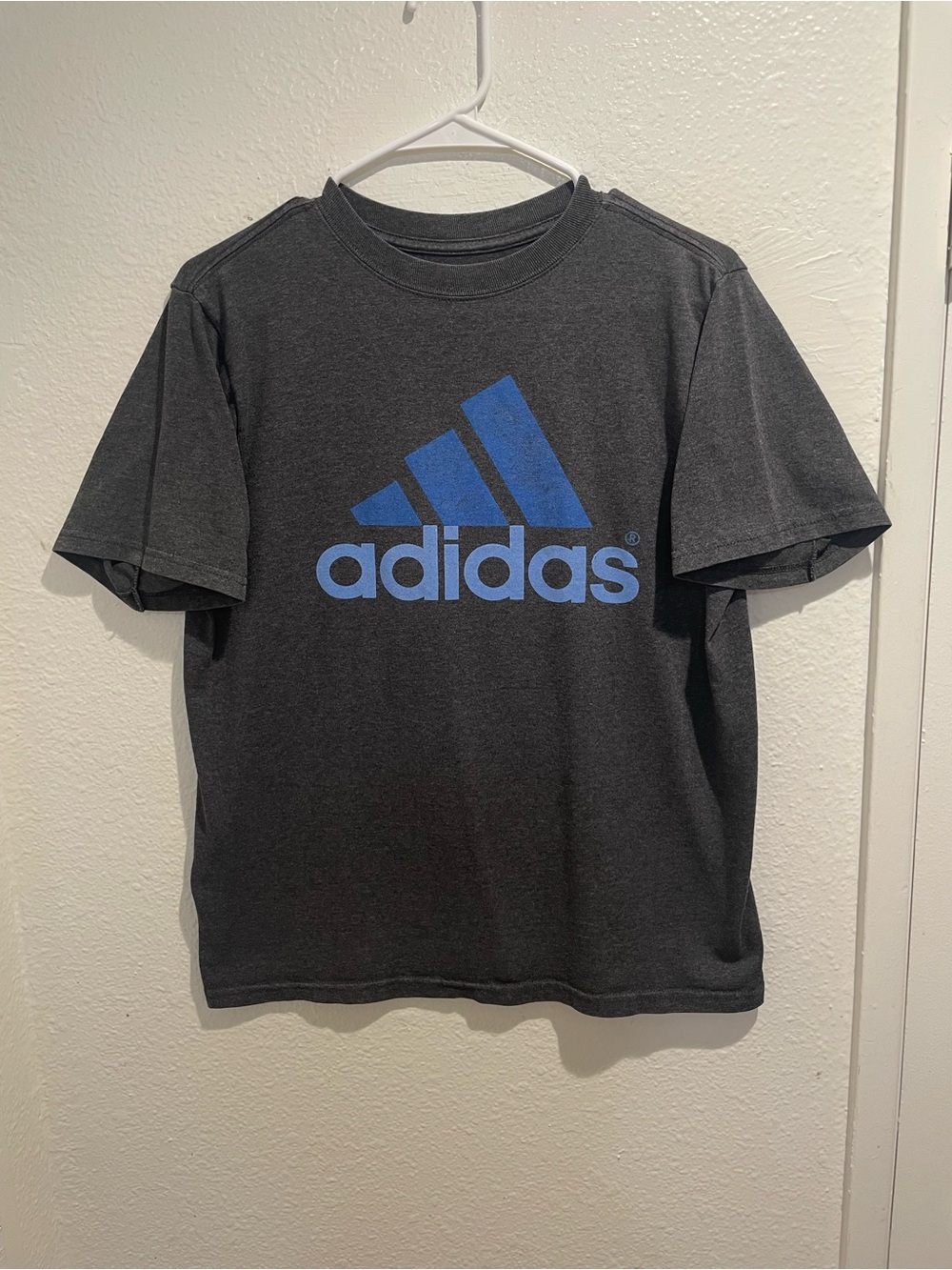 adidas Youth Large Charcoal Gray Blue Performance Logo Graphic Tee Shirt N